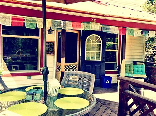 Whitefish Hostel Exterior foto